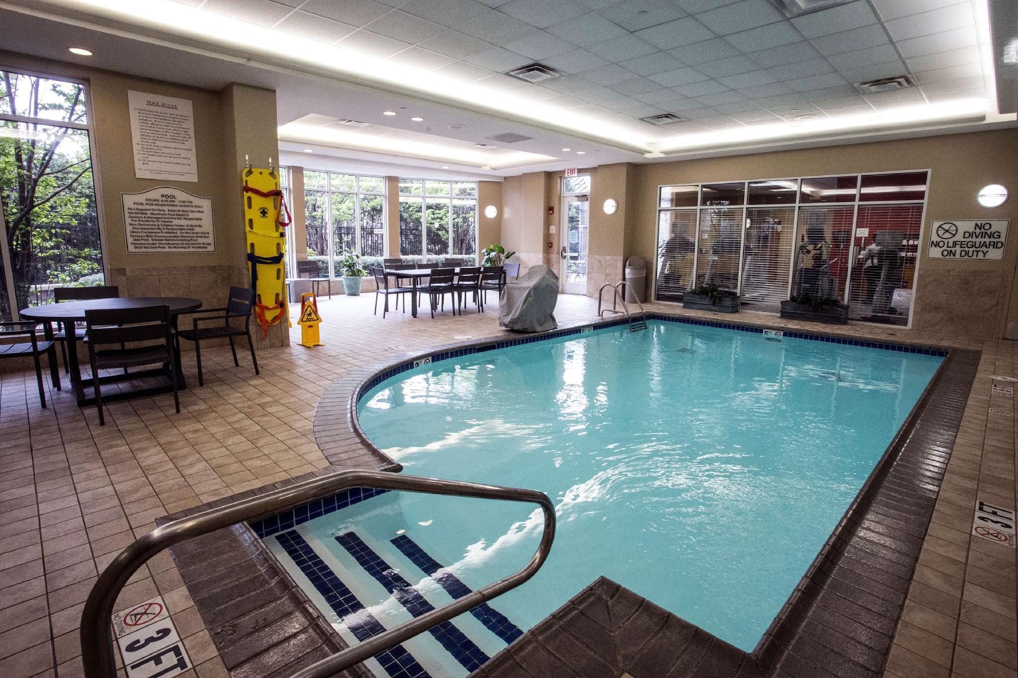Hilton Garden Airport 3* Louisville