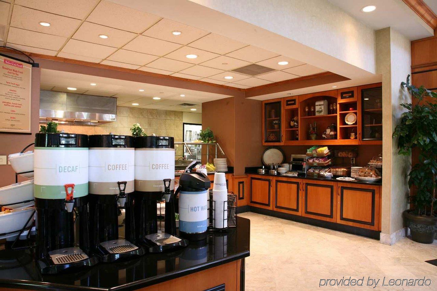 Hotel Hilton Garden Airport 3*