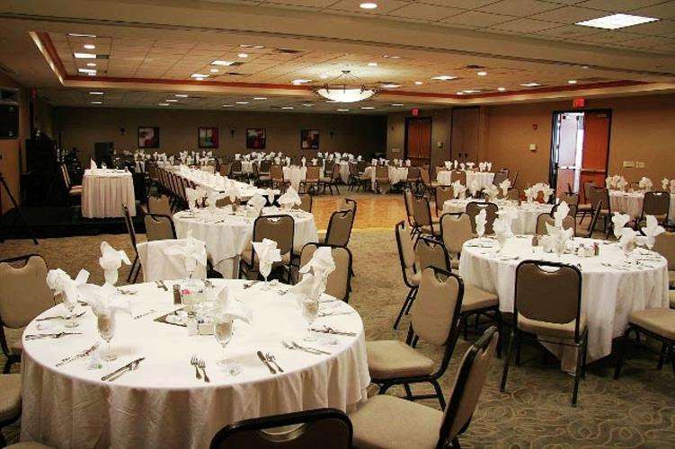 Hilton Garden Airport Hotel Louisville